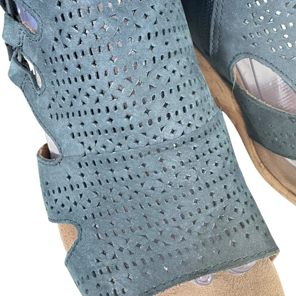 Rockport Cobb Hill Jana Leather‎ Gray Perforated Cork Wedge Sandals Women's Sz 8